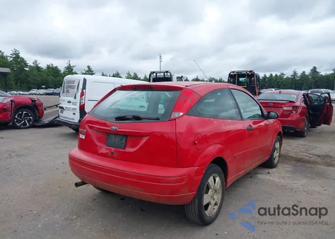 2007 Ford Focus S/Se/Ses из США, поврежденный, VIN 1FAHP31N57W193236